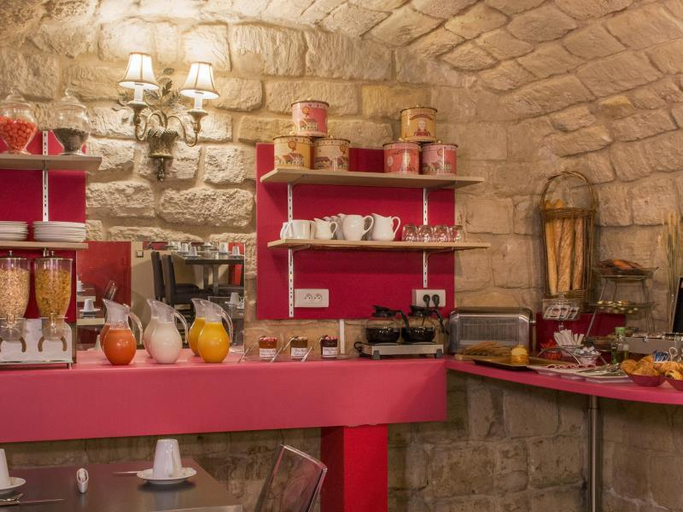 Food & Drinks 5, Hotel du Theatre, Paris