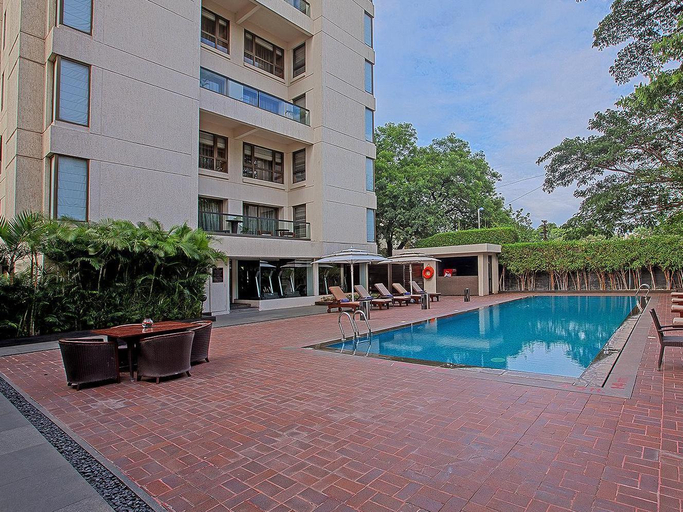 Sport & Beauty 2, Oakwood Residence Naylor Road Pune, Pune