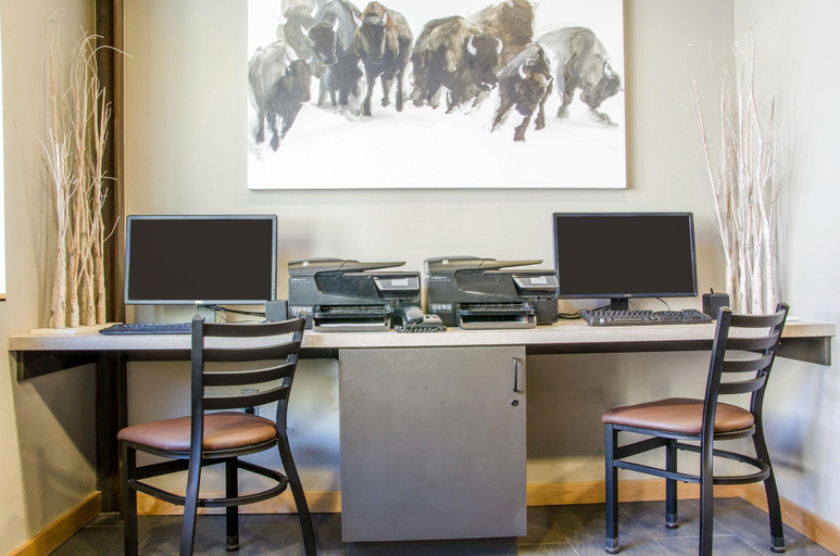 Others 5, 49'er Inn & Suites, Teton