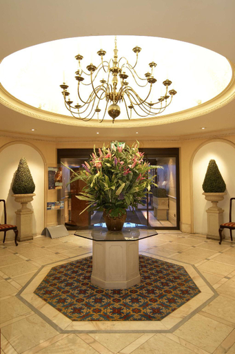 Public Area 3, DoubleTree by Hilton St. Anne's Manor, Wokingham