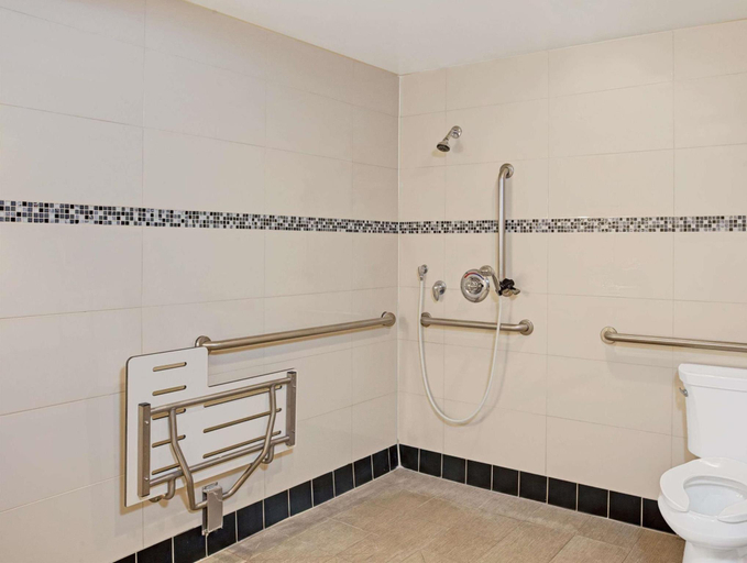 Bathroom 5, Los Angeles/Downtown West, Los Angeles