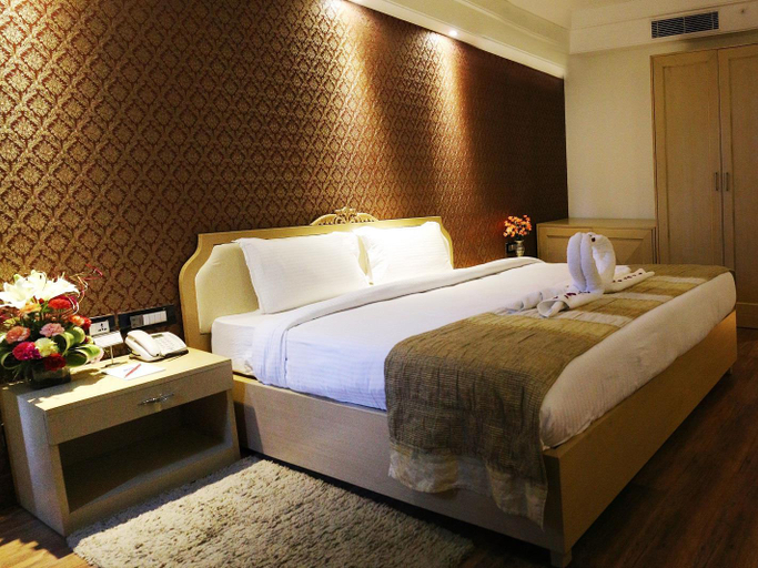 Bedroom 3, Dee Marks Hotel and Resorts, Delhi