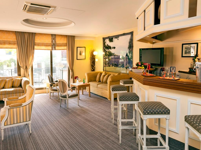 Food & Drinks 5, Hotel Albert 1er, Hauts-de-Seine