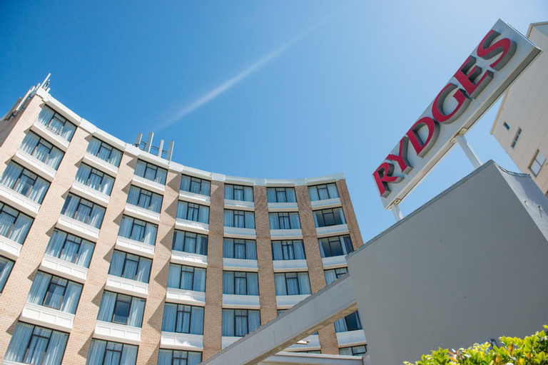 Exterior & Views 4, Rydges Camperdown, Sydney