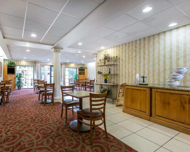Public Area 2, Comfort Suites Palm Desert I-10, Riverside