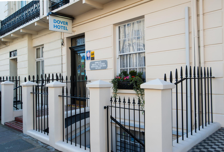 Public Area 2, Dover B&B, London