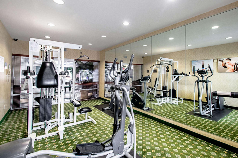 Others 5, Quality Inn & Suites Robstown, Nueces