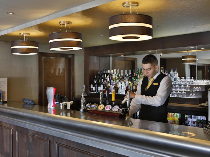 Food & Drinks 5, Best Western Heath Court Hotel, Suffolk