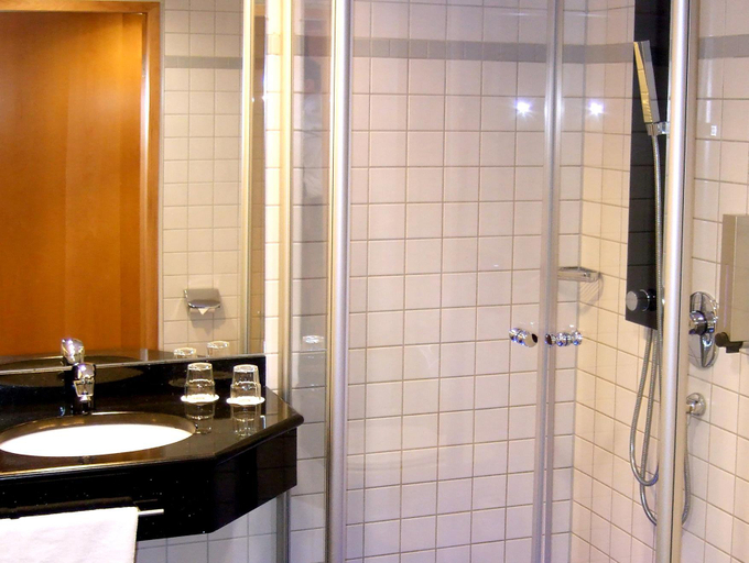 Bathroom 4, Best Western Plaza Hotel Stuttgart-Ditzingen, Ludwigsburg