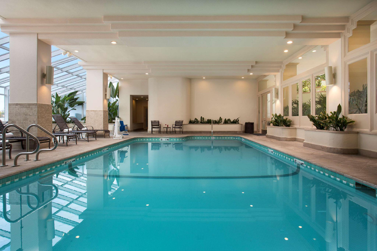 Sport & Beauty, Embassy Suites by Hilton San Francisco Airport Oyster Point, San Mateo