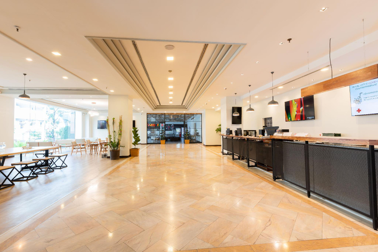 Public Area 2, The Royal City Hotel, Bang Plad