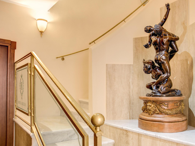 Public Area 3, Aurelius Art Gallery Hotel, Rome