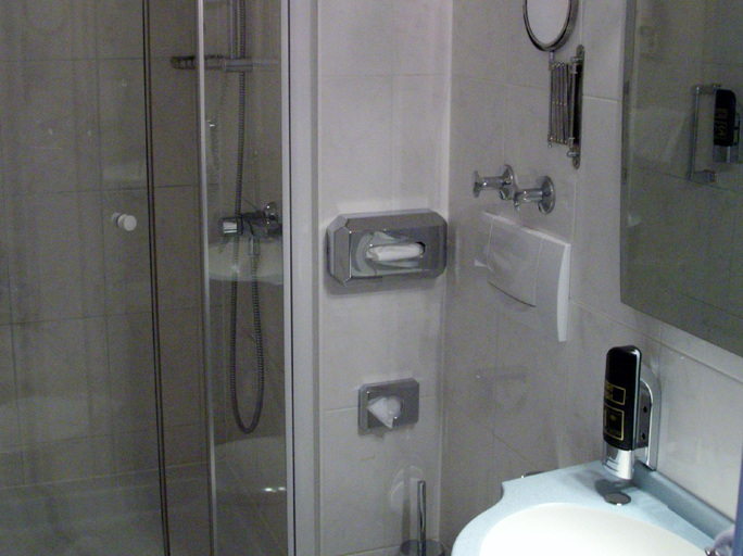 Bathroom 4, Hotel Praesident, München