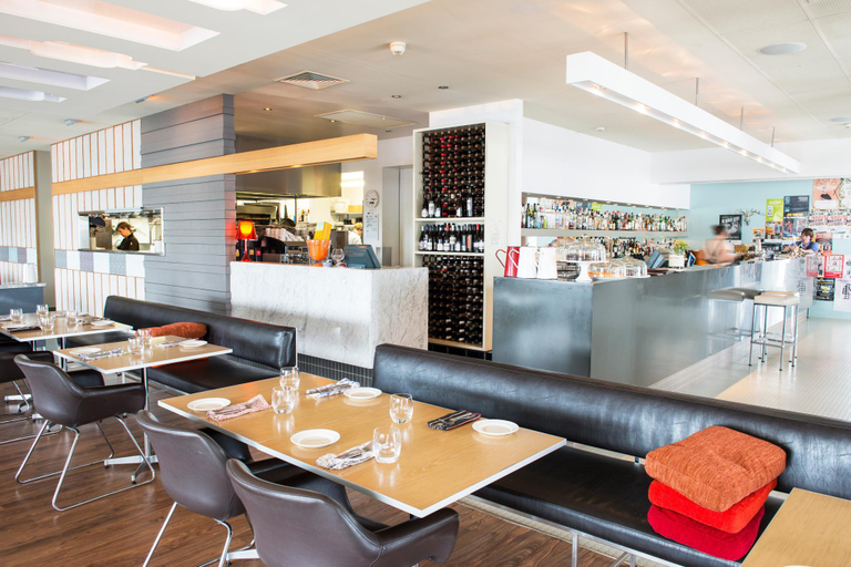 Food & Drinks 5, Peppers Seaport Launceston, Launceston - Pt B