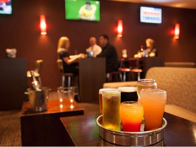 Food & Drinks 5, Wine Country Motor Inn, Cessnock
