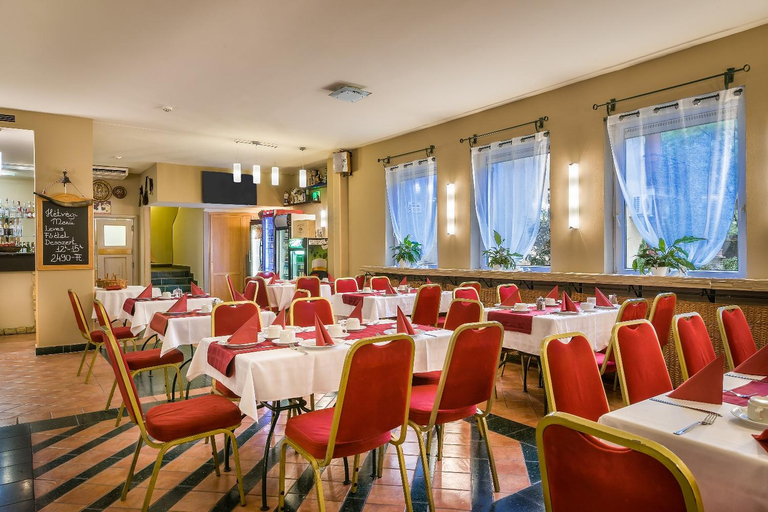 Food & Drinks 4, Hotel Thomas Budapest, Budapesti