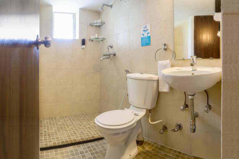 Bathroom 4, Santiago Beach Resort, North Goa