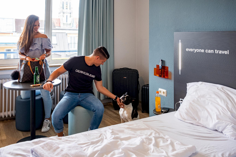 Bedroom 3, a&o Munich Hauptbahnhof, München