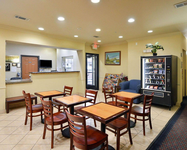 Public Area 2, Rodeway Inn Carrollton I-35E, Dallas