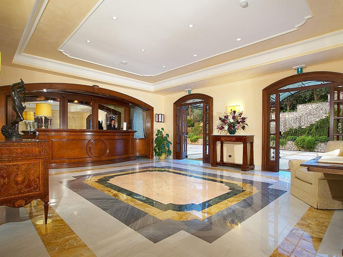 Bathroom 5, Grand Hotel San Pietro , Messina