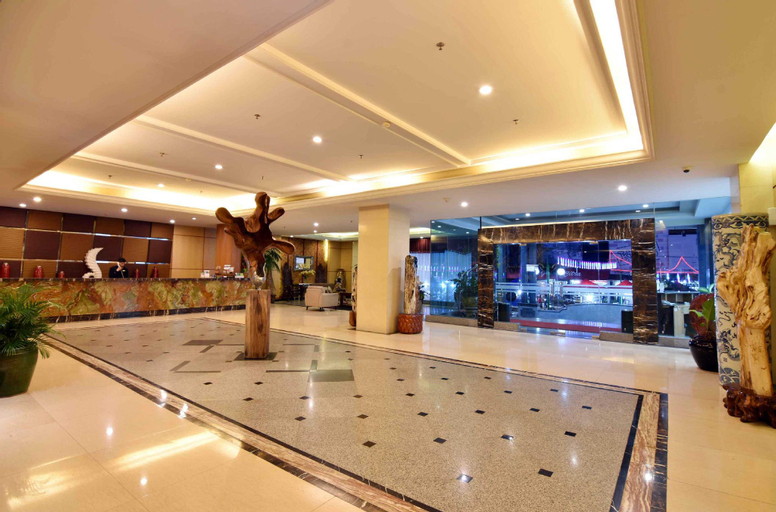Public Area 4, Rocky Plaza Hotel Padang, Padang