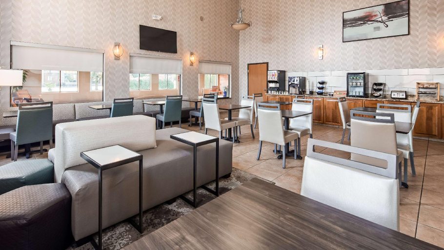 Food & Drinks 5, Best Western Plus North Canton Inn & Suites, Stark