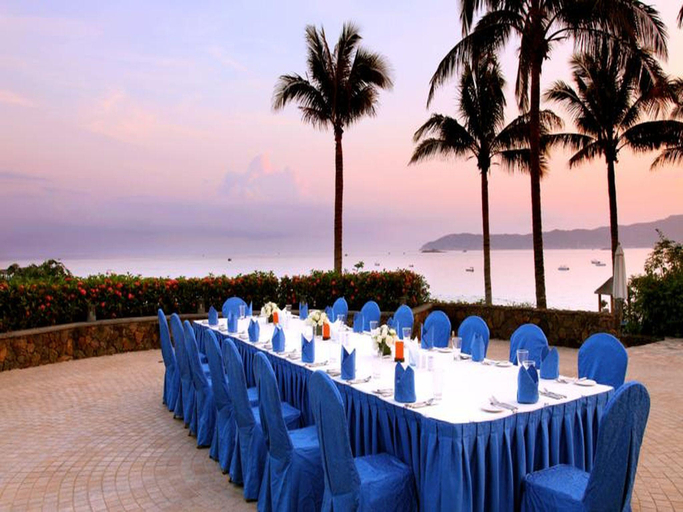 Food & Drinks 5, Aegean Suites Sanya Yalong Bay Resort, Sanya