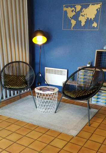 Public Area 2, Kyriad Geneve - Saint Genis Pouilly, Ain