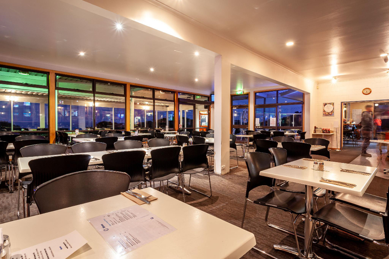 Food & Drinks 4, Beachfront Bicheno, Glamorgan-Spring Bay
