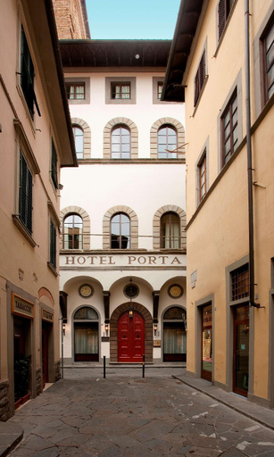 Exterior & Views 2, NH Collection Firenze Porta Rossa, Florence
