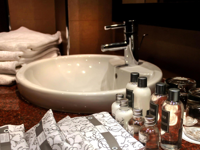 Bathroom, The Russelior Hotel & Spa, Hammamet