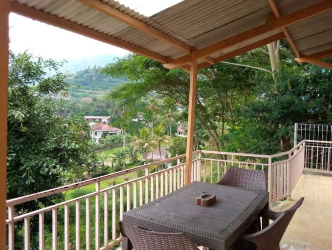 Exterior & Views, Villa Malika B with direct view to Cisuren Hill, Bogor