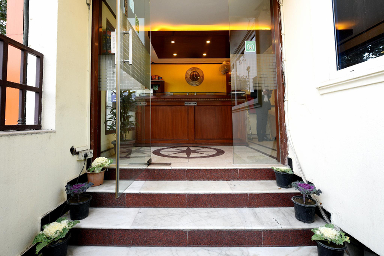 Public Area 2, The Beaufort Inn, Delhi