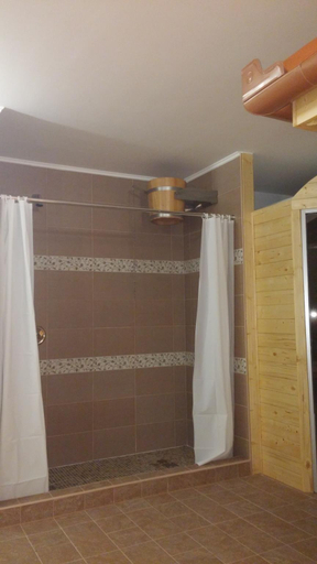 Public Area 2, Hotel Bacchus Panzio, Eger