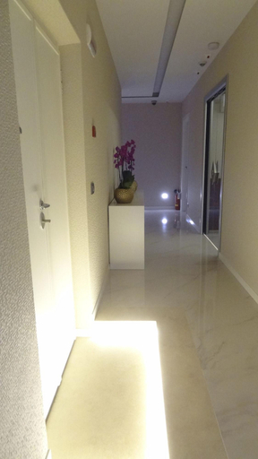 Public Area 3, Augustana House, Roma