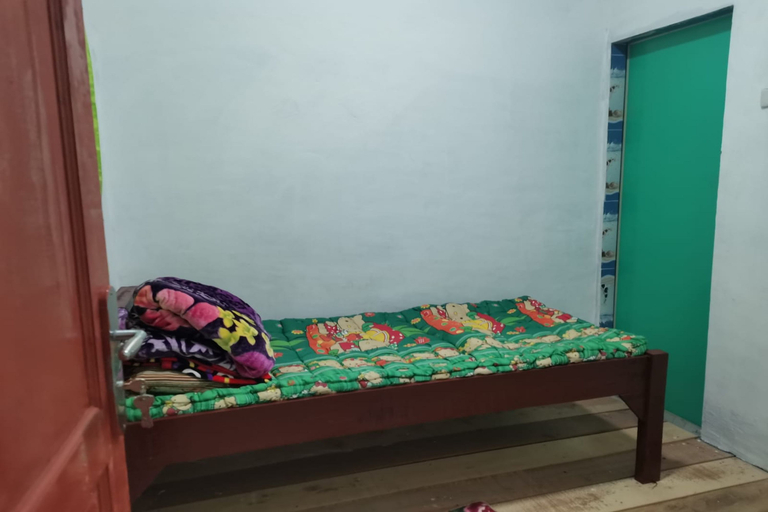 Bedroom 3, Arjuna Homestay, Toba