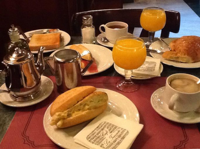 Food & Drinks 5, Hostal Luz, Madrid
