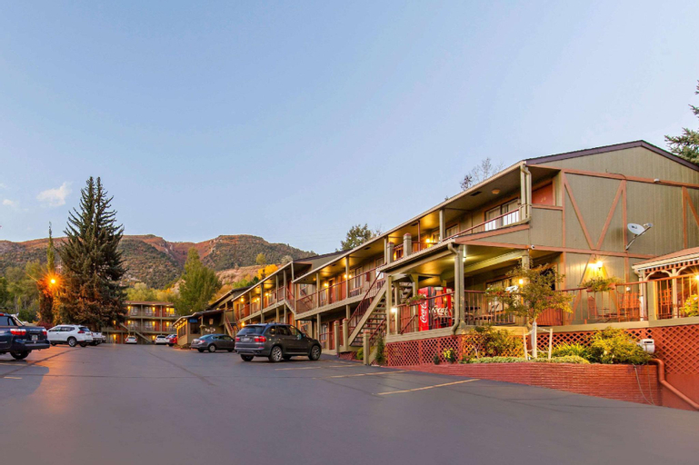 Rodeway Inn, Garfield
