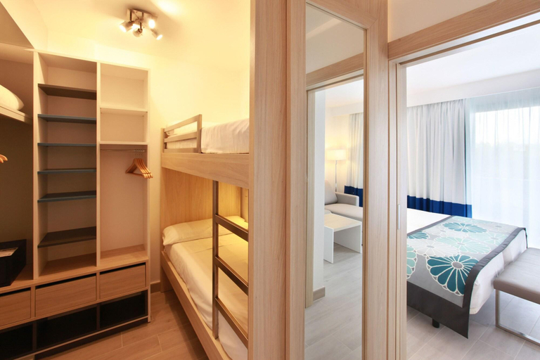 Bedroom 3, Grupotel Alcudia Pins (ex. Tui Family Life Alcudia, Baleares