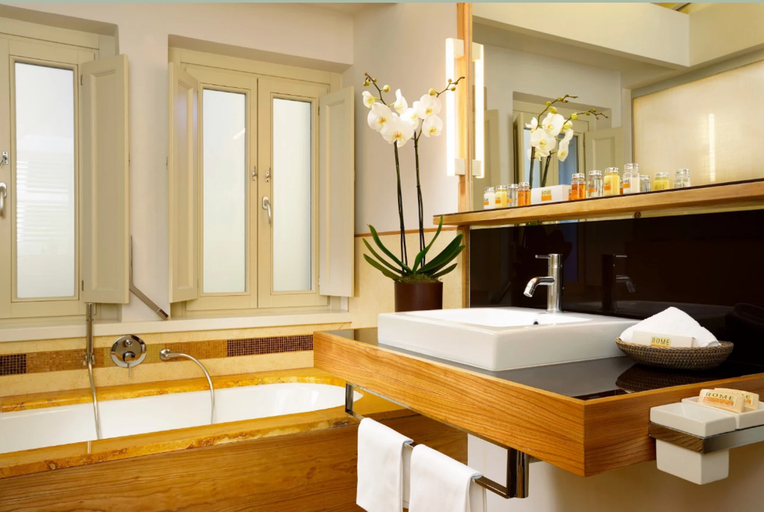 Bathroom 3, Mario de' Fiori 37 Luxury Suites, Rome