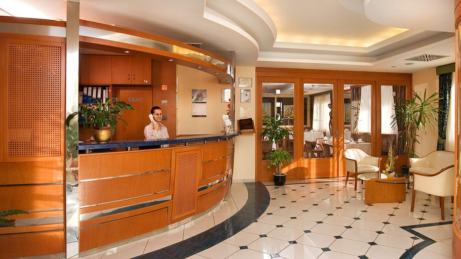 Public Area 4, Hotel Kalvaria, Győr