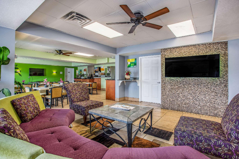 Public Area 2, Quality Inn Bowling Green South, Warren
