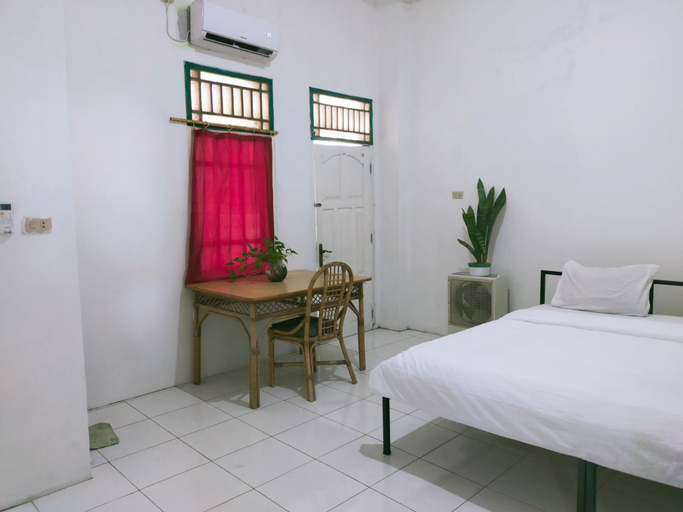 Bedroom 3, Ombai Guest House 27 Syariah RedPartner, Palembang