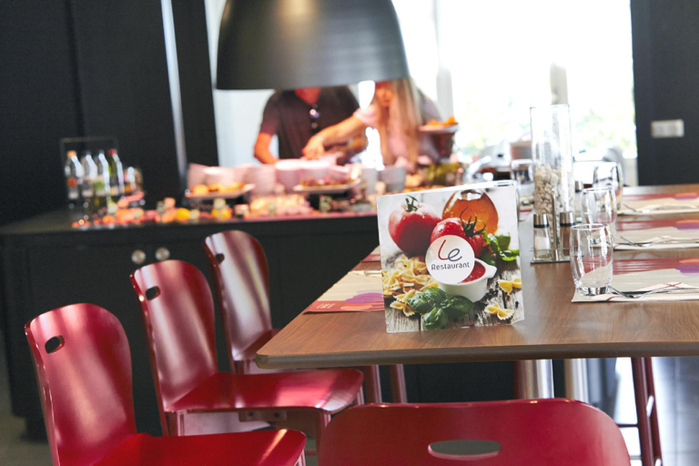 Food & Drinks 5, Kyriad SEDAN, Ardennes