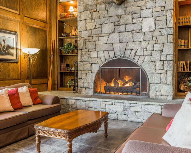 Public Area 2, Comfort Suites Boone - University Area, Watauga