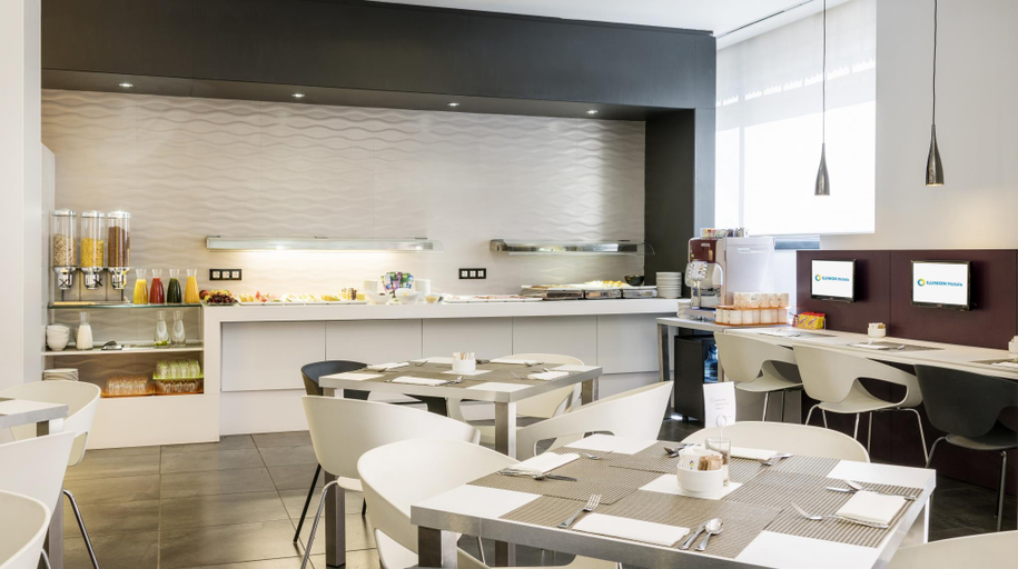 Food & Drinks 4, Ilunion Romareda Hotel, Zaragoza