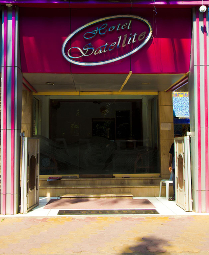 Public Area 3, Hotel Satellite, Mumbai Suburban