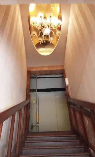 Hotel Highway Inn, Mumbai Suburban