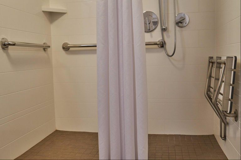 Public Area 3, Hampton Inn Uniontown, Fayette