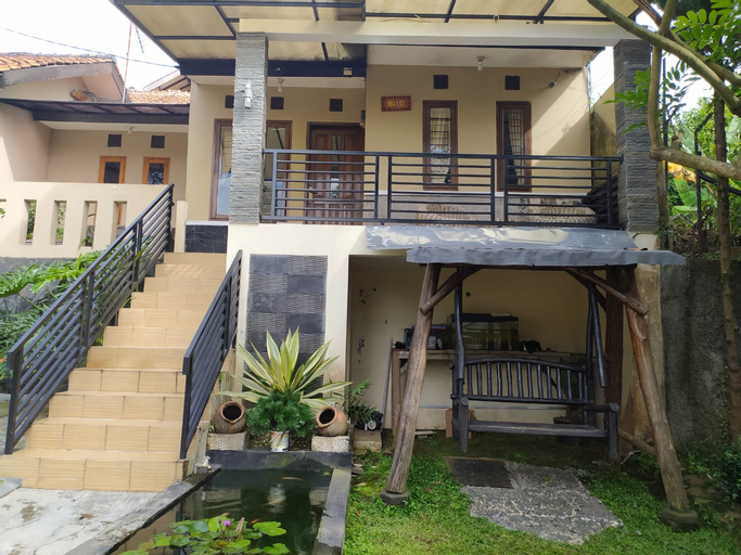 Villa Beverly Lembang, Bandung